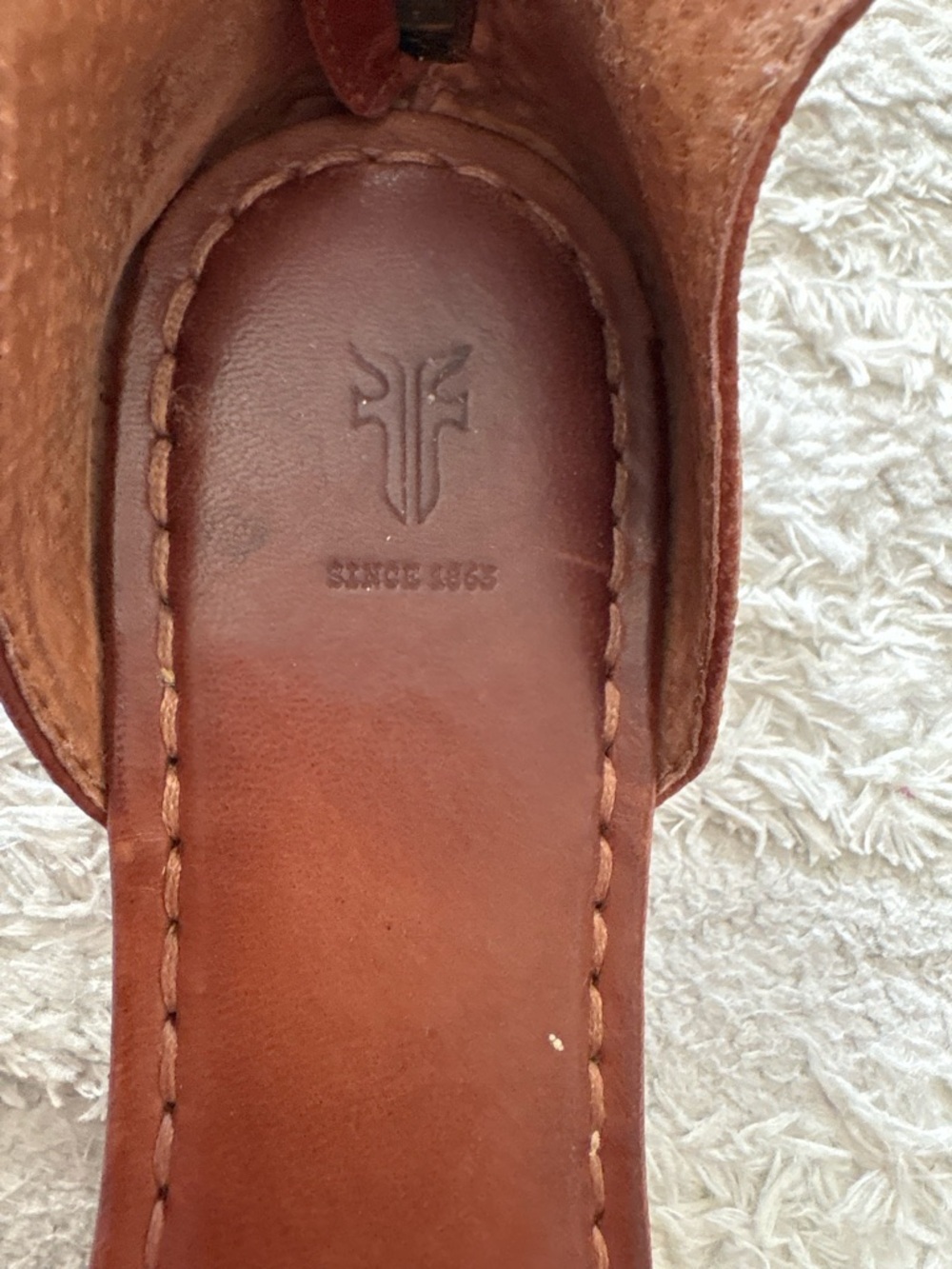 Frye Women's Carson Ankle Zip sandals crafted from vintage leather Size 7 - Picture 4 of 7